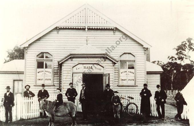 Laanecoorie Mechanics' Institute c1890