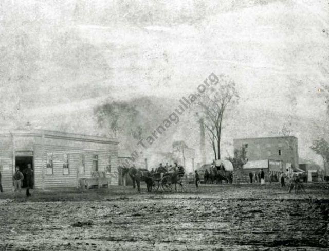 Newbridge 1866. The hotel on the left, and flour mill on the right.
David Gordon Collection