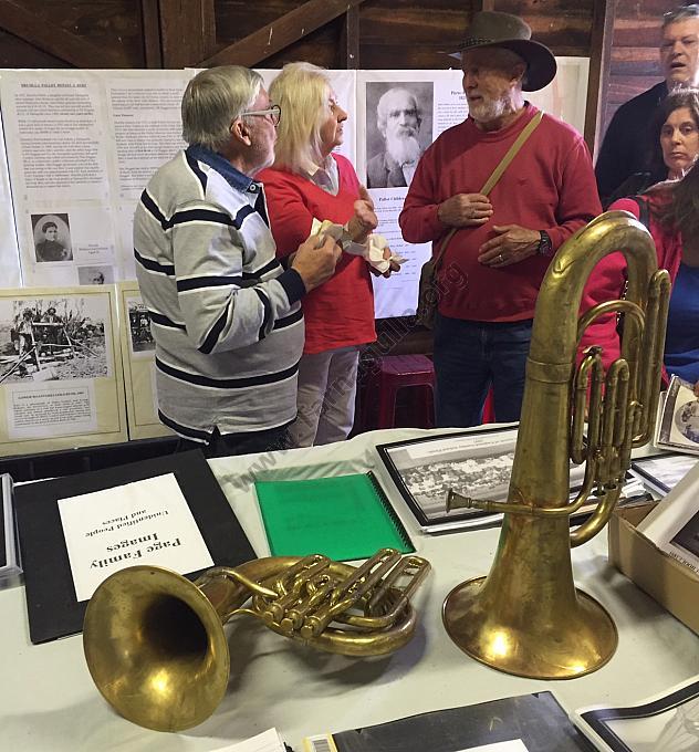 Tarnagulla Revisited 2018 - Visitors and Musical Instruments