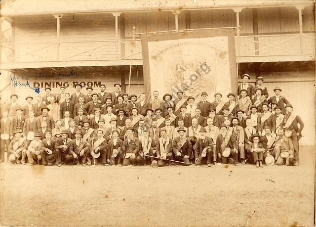 A Manchester Unity Lodge gathering at the Tarnagulla recreation reserve, C 1896.