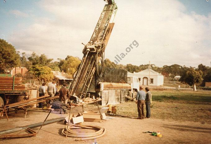 1984 Central Victorian Gold Mines NL PDH1 diamond drillhole targetting under Old Poverty Reef stopes. Vic Theatre in background