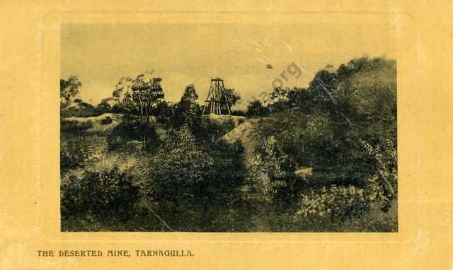 The caption of this postcard reads "The Deserted Mine, Tarnagulla". I have no idea which mine it is. c.1910.
David Gordon Collection.