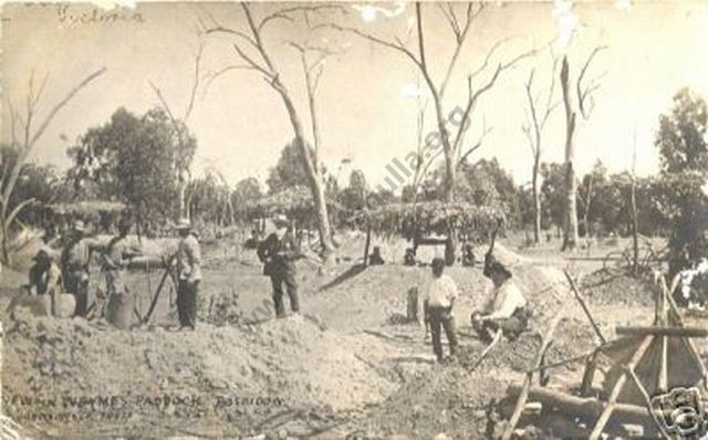 Poseidon Rush, January 1907
      View In Weyme's Paddock
David Gordon Collection.