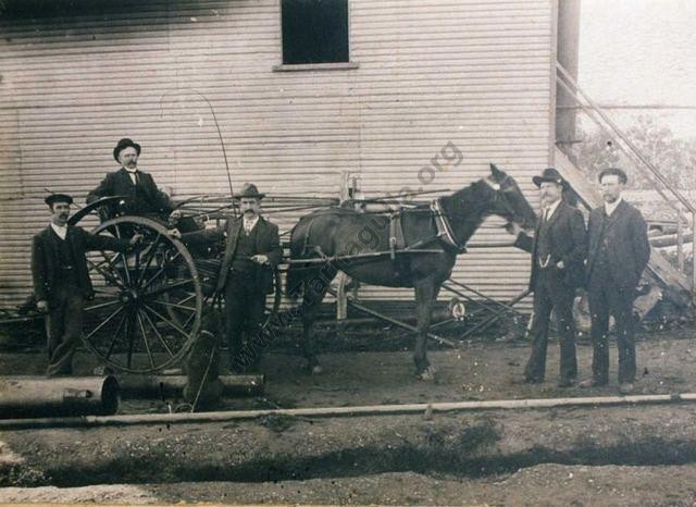 Tarnagulla Gold Estates NL, 1906
from left: John James (Manager), Walter Riddington (Director), William Turner (Coy Secretary), John Fitzpatrick, James Priestly
David Gordon Collection.