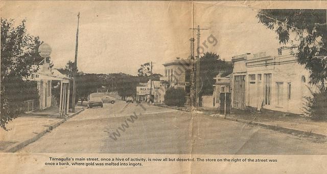 This is a 1974 photograph of Commercial Road, Tarnagulla, looking north from the Post Office. Note extreme right the old Bank of Australasia building which was demolished c.1990.From the Mary Dridan Collection