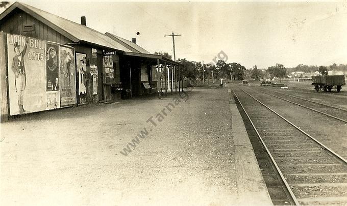 Tarnagulla Railway Station c1920