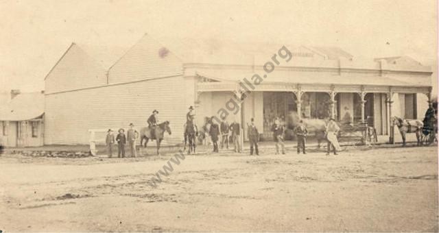 Thomson & Comrie Store.Kindly provided by George Swinburne.