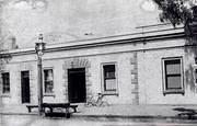 Tarnagulla Hall.Note the Street lighting.